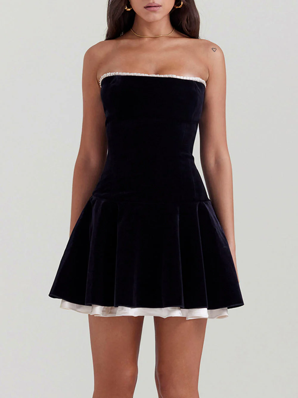 Black Velvet Strapless Dress - Image 4