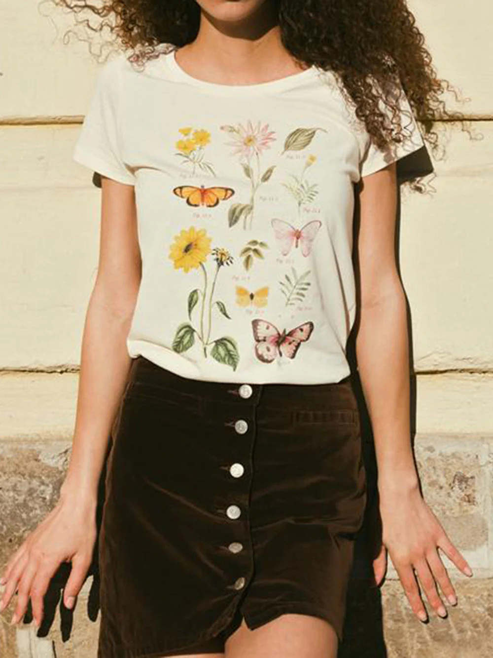 Botanical Graphic Tshirt - Image 3