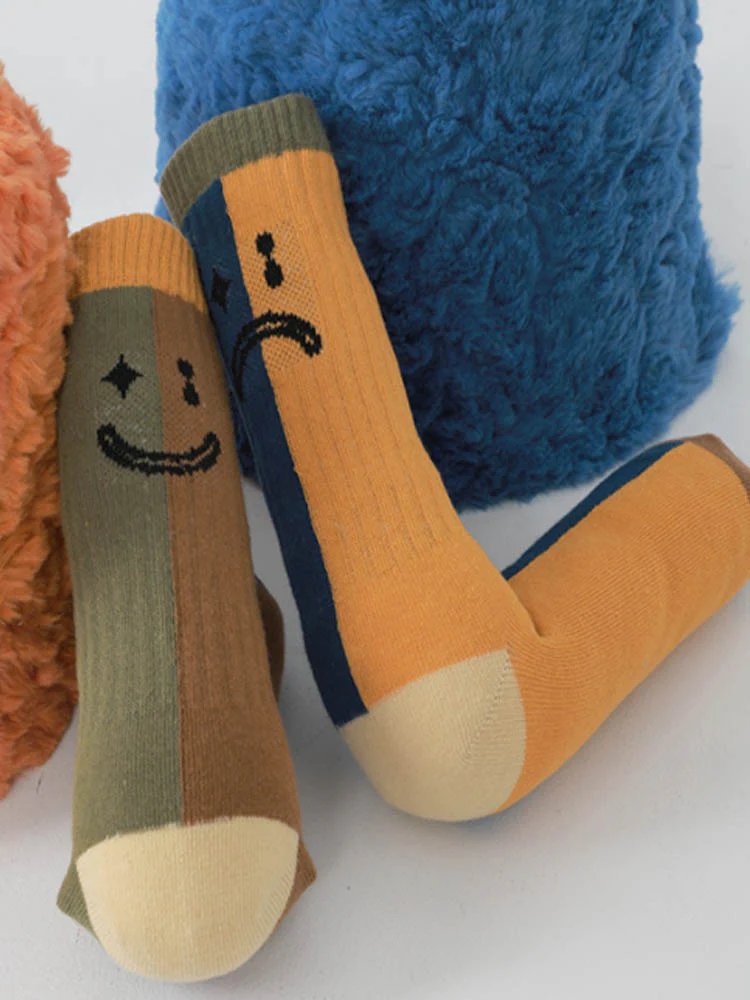 Color Block Asymmetrical Cotton Socks - Image 12