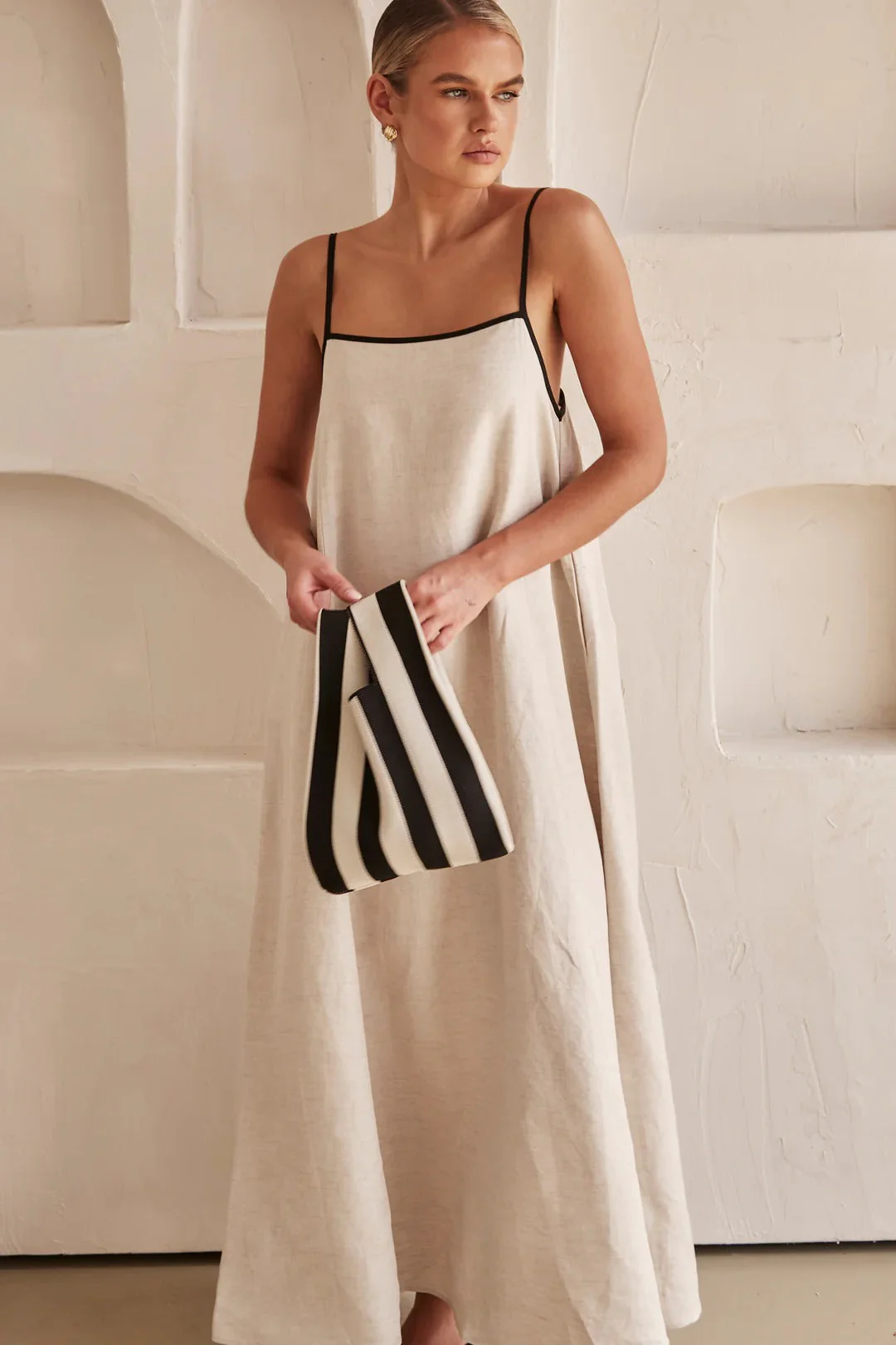 Contrast Linen Maxi Dress - Image 4