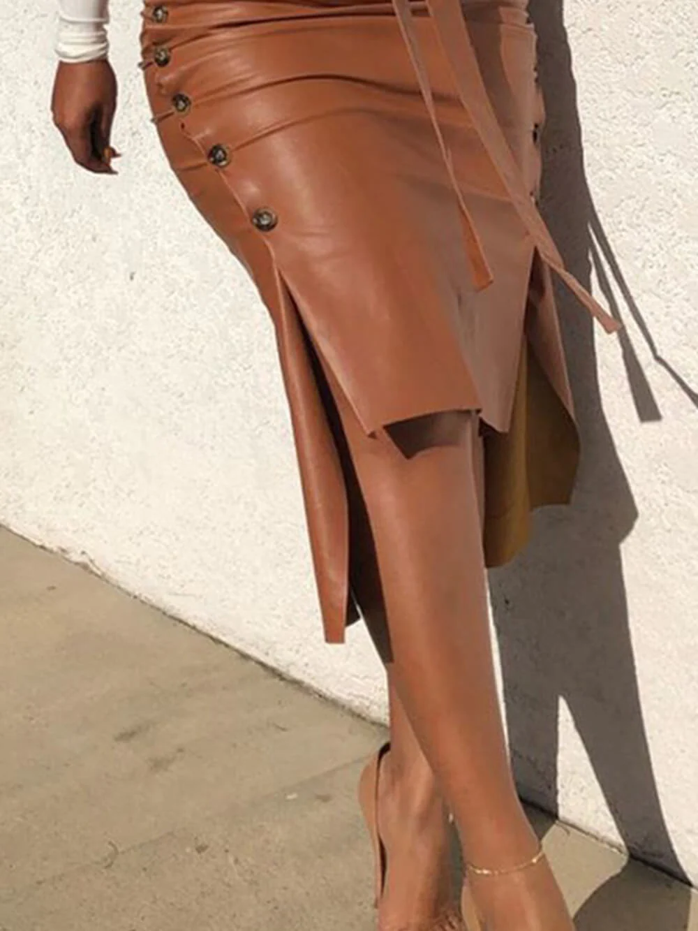 Slim Fit Pu Hip-Covering Skirt - Image 3