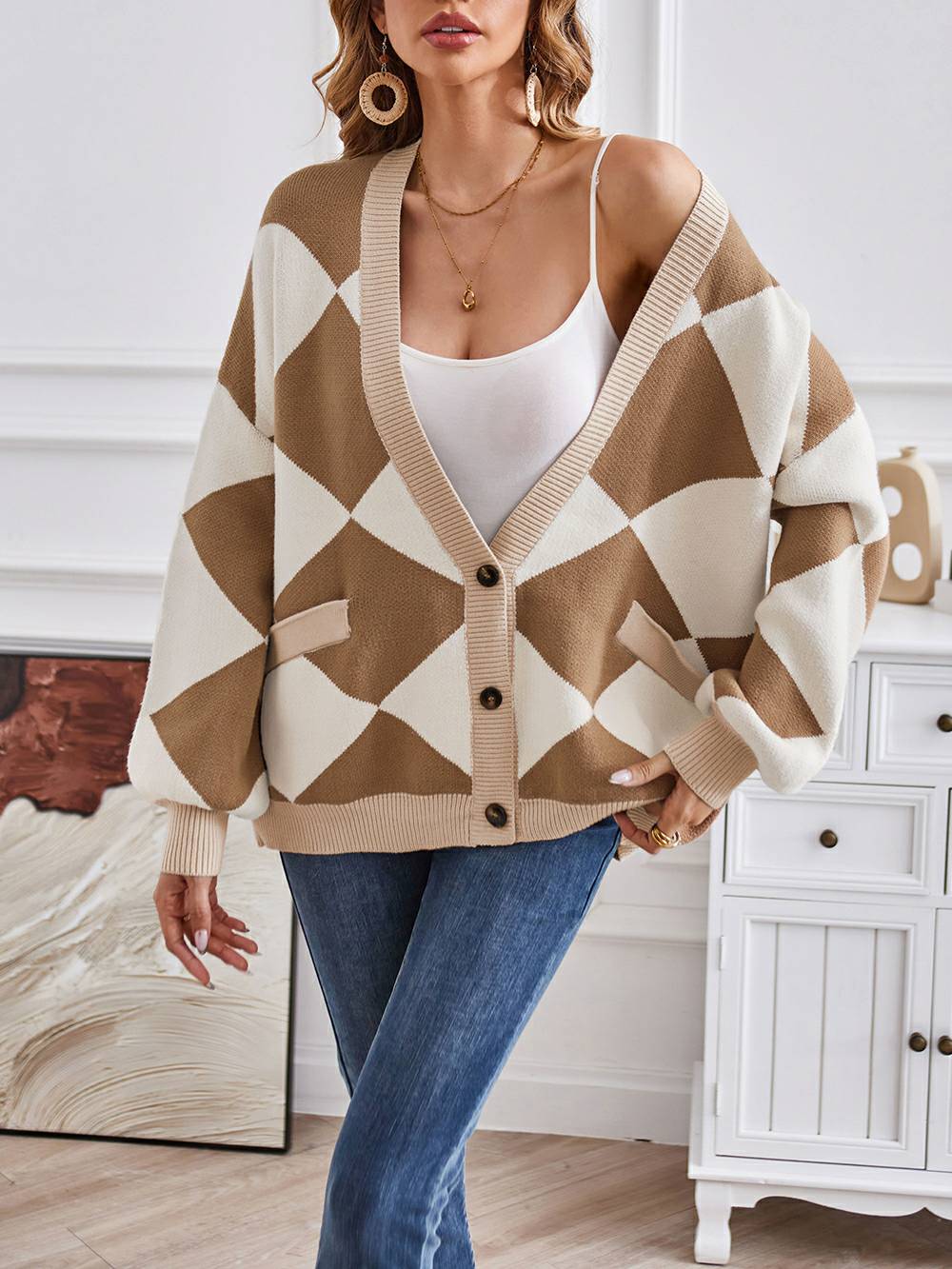 V-Neck Geometric Color Block Knit Cardigan - Image 10