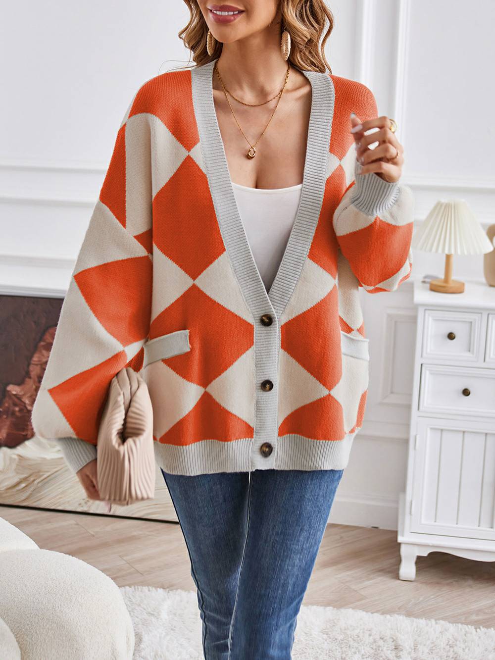 V-Neck Geometric Color Block Knit Cardigan - Image 4