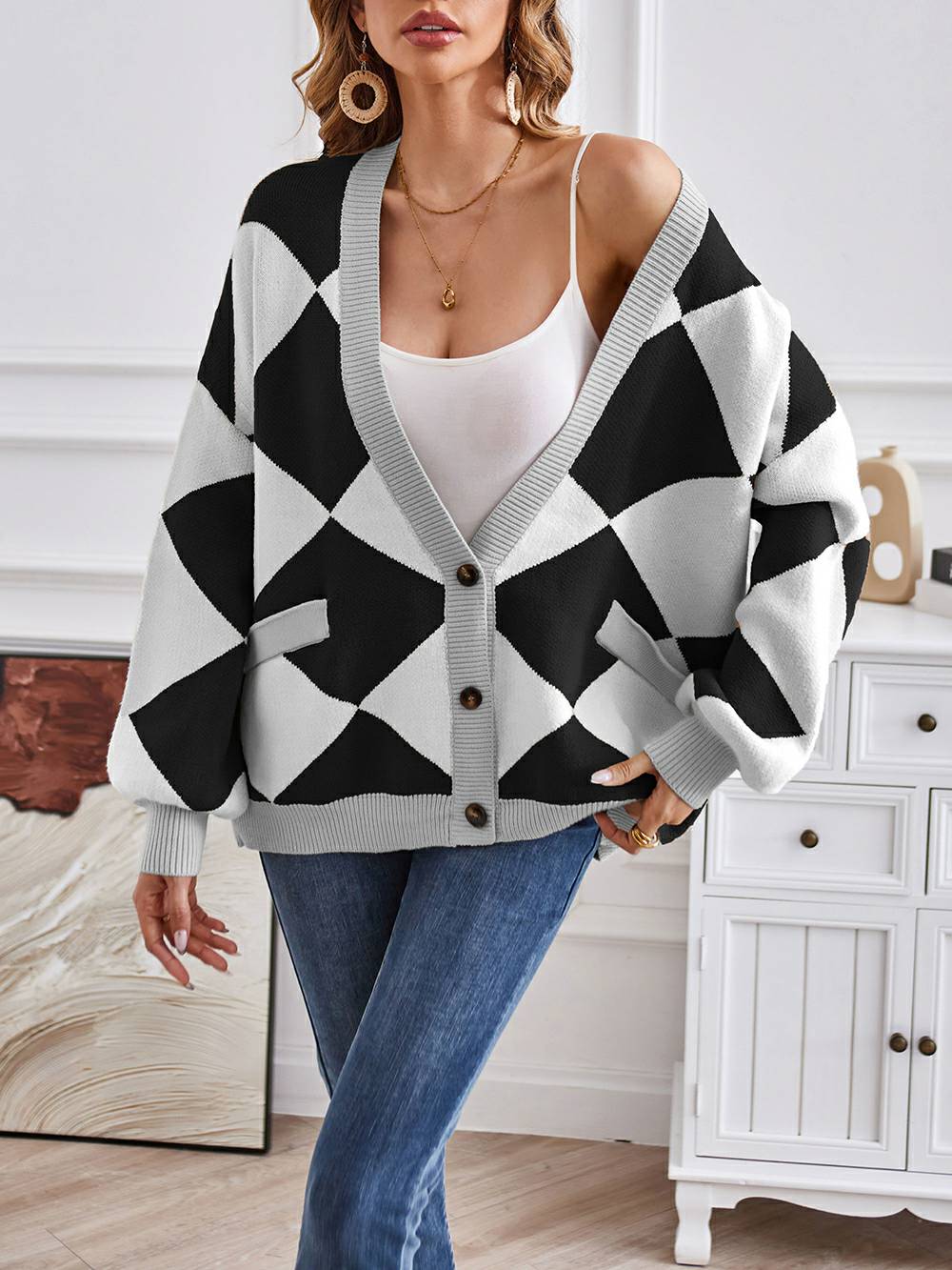 V-Neck Geometric Color Block Knit Cardigan - Image 6