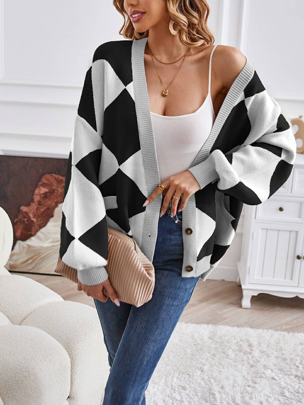 V-Neck Geometric Color Block Knit Cardigan - Image 9