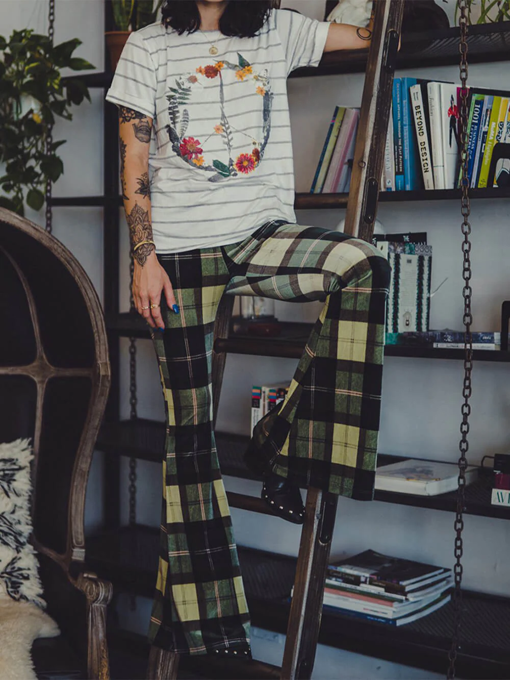 Versatile Casual Bootcut Trousers - Image 3